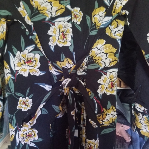 Shirt dress - Picture 13 of 15